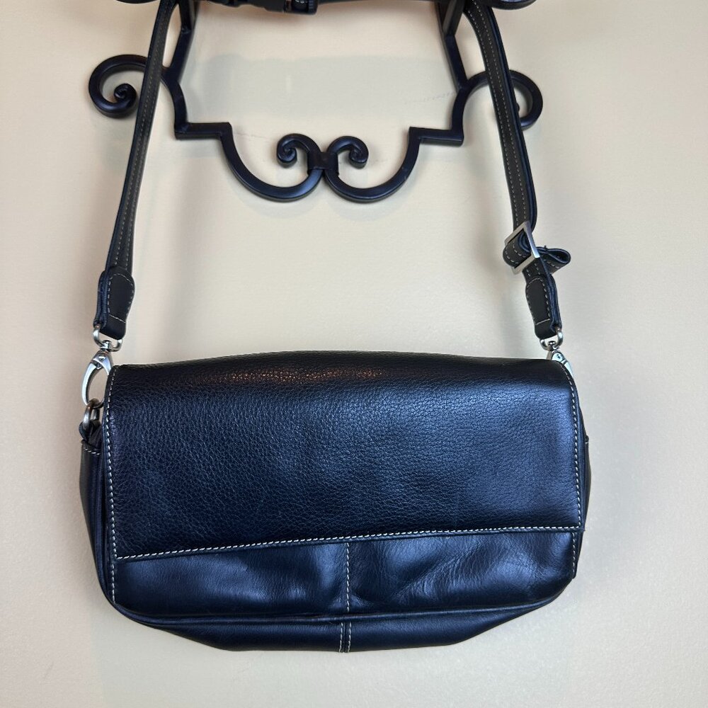 Osgoode Marley convertible purse / fanny pack, black leather. Silver hardware.